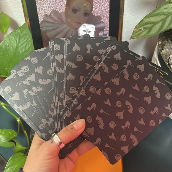 Oracle Deck - Picture 2 of 3